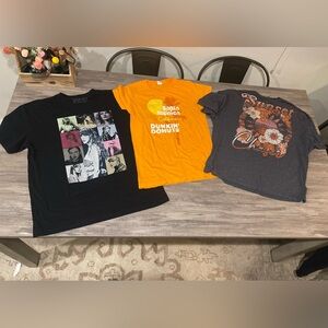 Collection of Summer Graffic Ts!